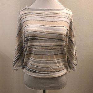 White House Black Market Top sz S